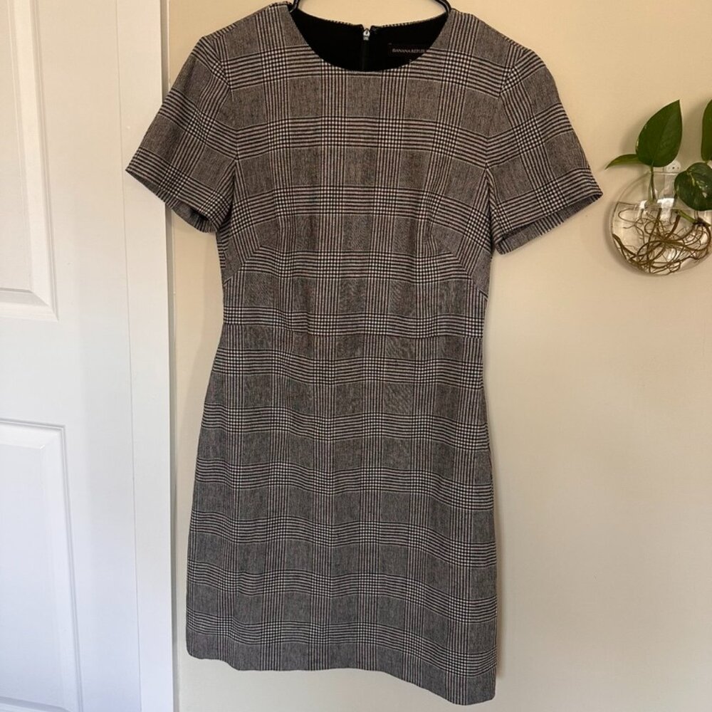 Banana Republic Plaid Shift Dress